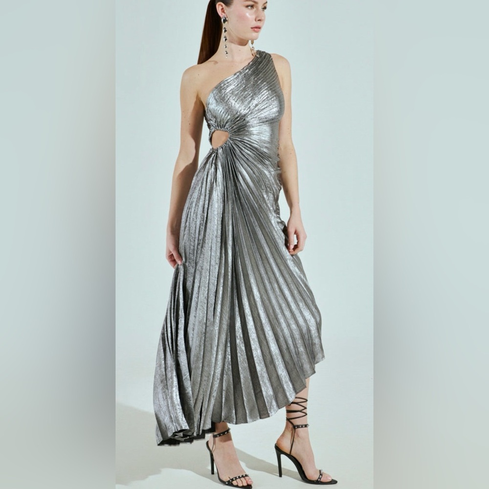 New AKIRA silver gray pleated one side cut out accent dress size XS/S